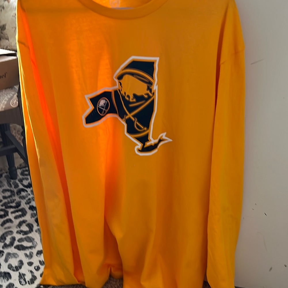 Buffalo Sabres long sleeve tee